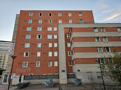 Appart Hôtel - Séjours and Affaires / Résidence étudiante - Les estudines Pantin Charles de Gaulle thumb 2